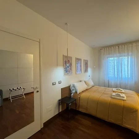 Papa's - A New Flat In Portuense